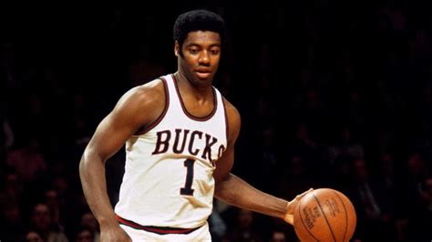 Oscar Robertson korabeli portréja