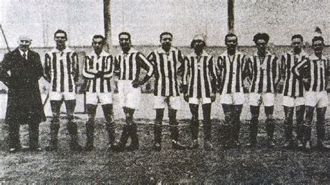 Károly Jenő a Juventus edzőjeként