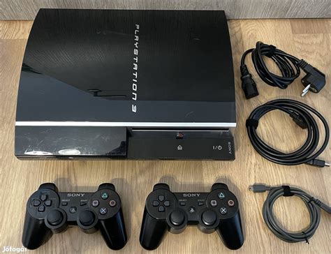 PlayStation 3 kontrollerpár és konzol