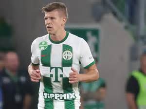 Sigér Dávid ünnepli a gólját az Espanyol ellen