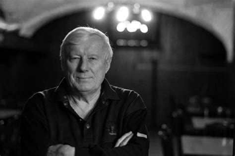 Szőke István fiatalon, a Ferencváros színeiben