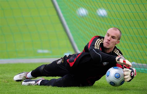Ronald Reng, Robert Enke barátja és író