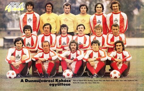 Dunaújvárosi Kohász csapatkép a '60-as évekből, az NB I-es szereplés idejéből