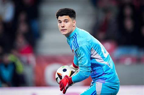 Hegyi Krisztián a Motherwell kapusaként egy mérkőzésen
