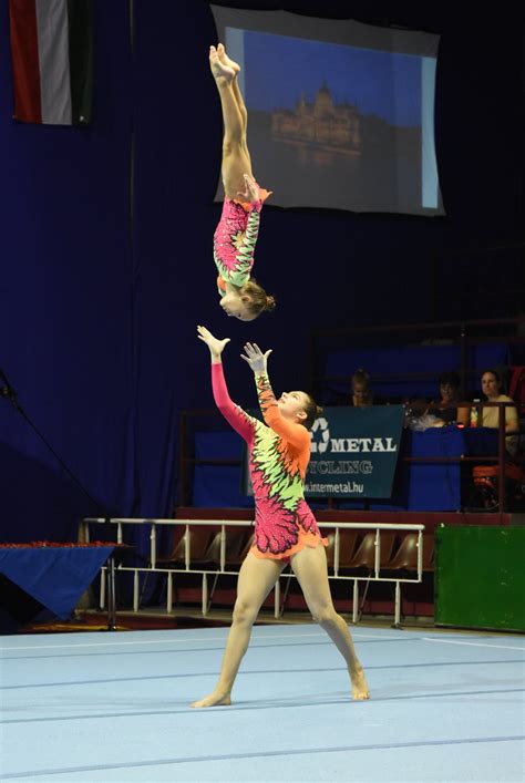 Logó vagy plakát a Budapest Acro Cup eseményről