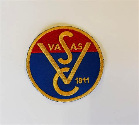 A Vasas SC régi és új logója