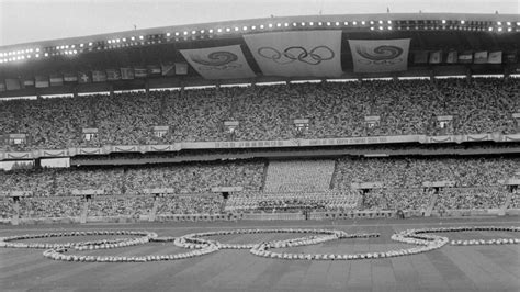 Az 1968-as magyar olimpiai labdarúgócsapat ünneplése