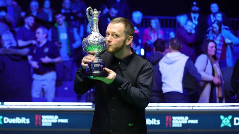 Snooker Északír Bajnokság trófeája