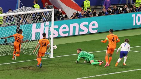 Hollandia öröme a gól után