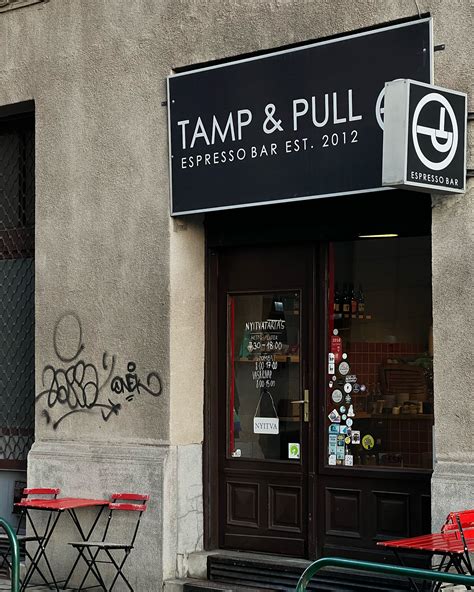Tamp & Pull kávézó