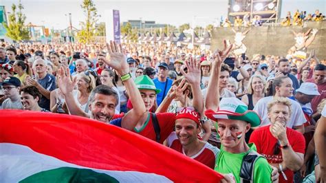 Stadion, ahol 25 ezer magyar szurkoló énekel