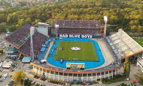 A Maksimir stadion külső képe egy BL-meccs előtt