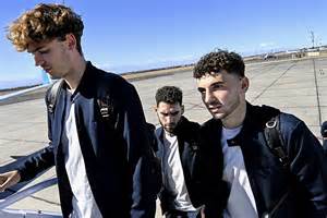 Az örmény labdarúgó-bajnokság logója