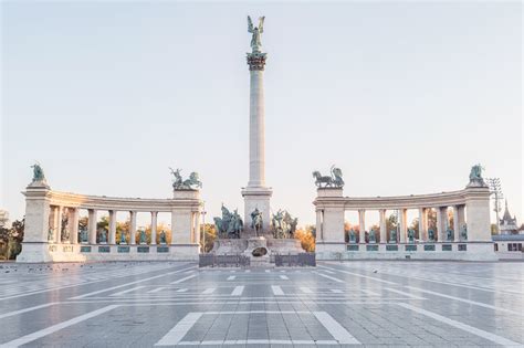 Hősök tere kosárlabda meccsel