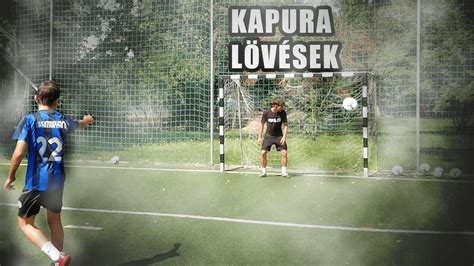 Futballakció: kapura lövés