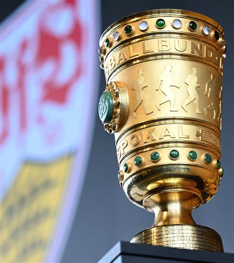 A DFB-Pokal trófea történeti áttekintése