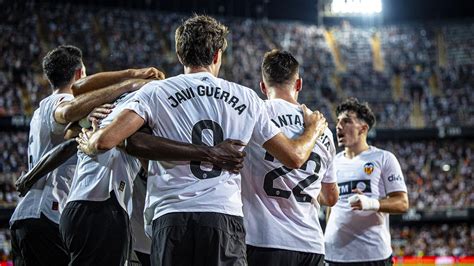 Valencia CF játékosok ünneplése
