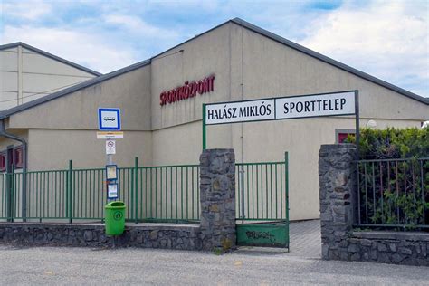 A Halász Miklós-sporttelep korszerűsített pályái