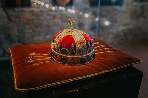 Szent Korona dolgozathoz mellékelt kép