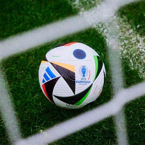 Foci labda forgó kampón