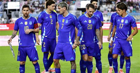 Argentin labdarúgó-válogatott történelmi mezei