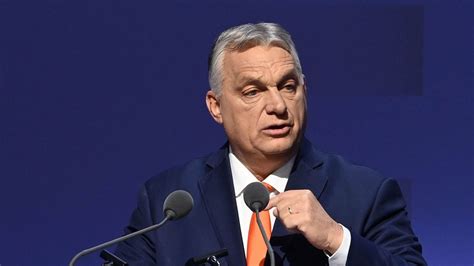 Willi Orbán fejes gólja az észtek ellen