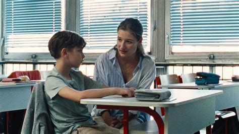 A <em>Futball faktor</em> című film bemutatja a huligánok mindennapjait