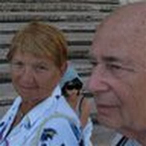 Fiatal kézilabdázók edzésen, Forgács Ferenc irányításával