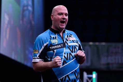 Rob Cross a darts színpadon