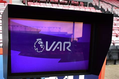 VAR monitor kép illusztráció