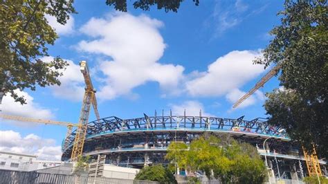 A felújítás alatt álló Camp Nou madártávlatból