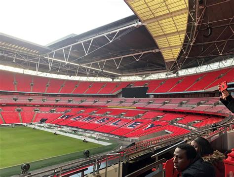 A Wembley Stadion telt házas nézőtere a mérkőzés alatt