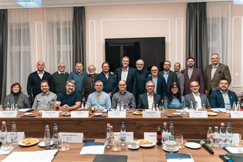 Politikai vezetők és futballvezetők találkozója