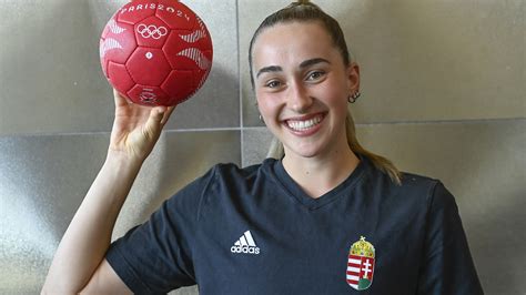 Márton Gréta kézilabdázó portréja