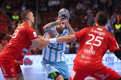 A Veszprém és a Kielce játékosai közötti küzdelem a BL mérkőzésen