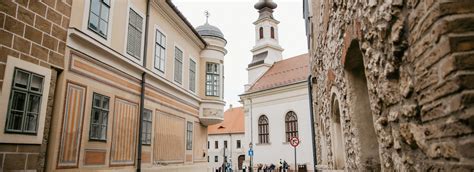 Szkopjei Óbazár, macskaköves utcák és üzletek