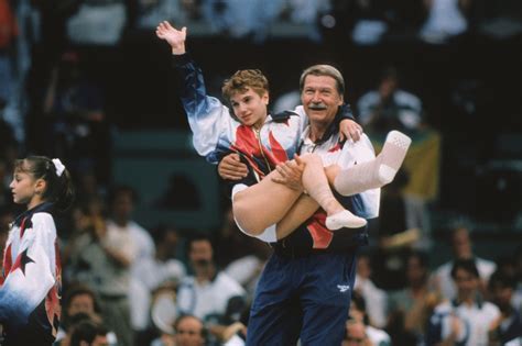 Kerri Strug és Károlyi Béla az 1996-os olimpián