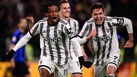 A Juventus és az Újpest vitatott logóváltása