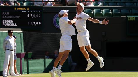 Wimbledoni centerpálya férfi döntő alatt