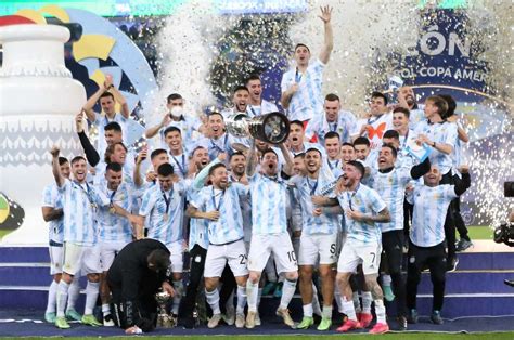 1925-ös Copa América döntő, Argentína vs Brazília
