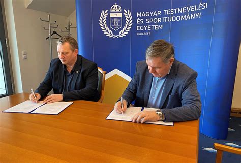 MLSZ és Testnevelési Egyetem együttműködési szerződés aláírása