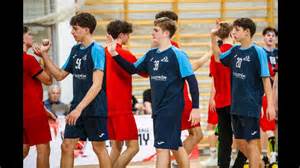 Éles Kézisuli U18-as fiúcsapat ünneplése