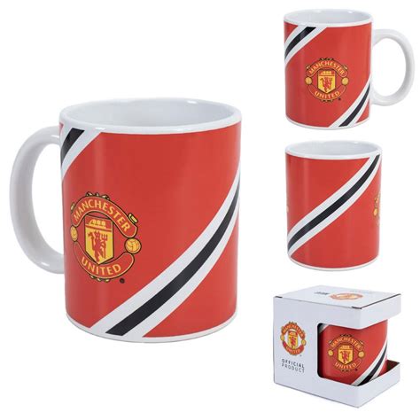 Manchester United szurkolói termékek kollekciója