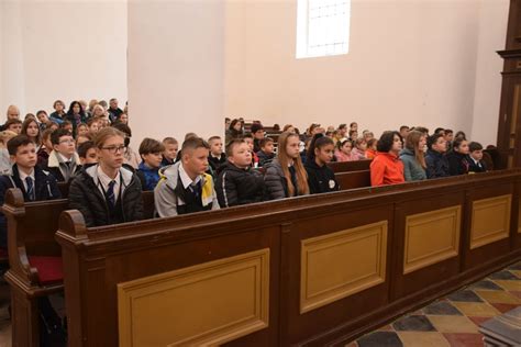Református iskolák sportversenyének résztvevői