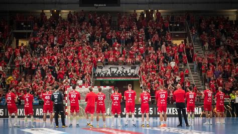 A Veszprém ünneplése a Klubvilágbajnokság megnyerése után