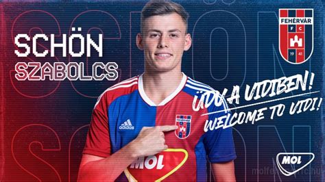Schön Szabolcs az Ajax mezben