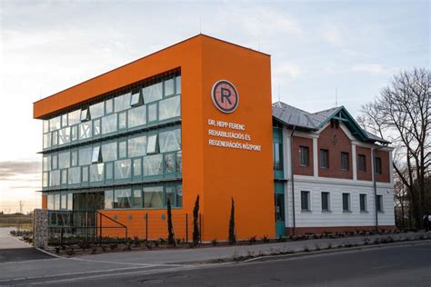 A Rátgéber Akadémia létesítménye Pécsen
