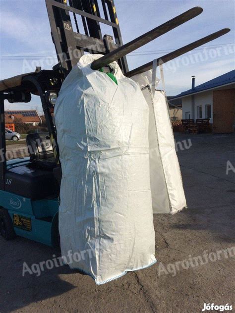 Kavics kiszerelés: 20 kg-os zsák és big-bag