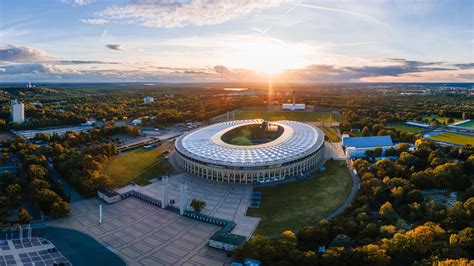 Olympiastadion Berlin külső