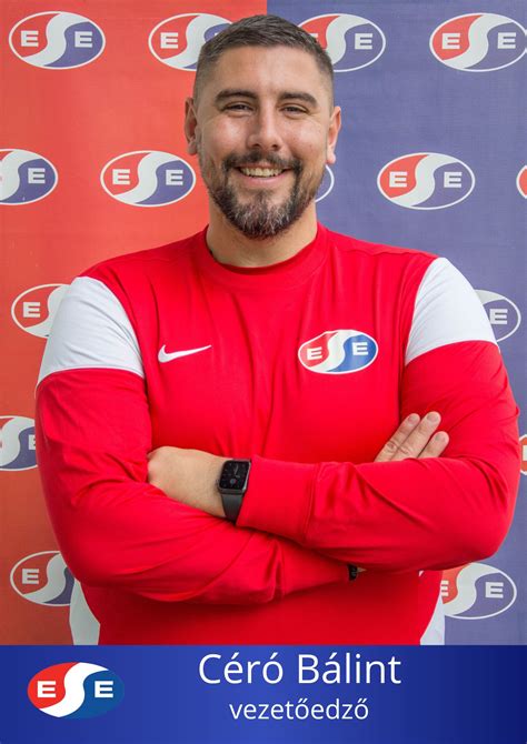 Eger SE futballpálya és szurkolók